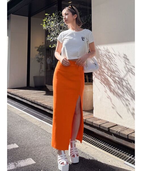 GYDA（ジェイダ）の「DEEPスリット リブロングスカート（スカート・レディース・オレンジ/ブラック/グレー・FREE）」の5枚目の写真