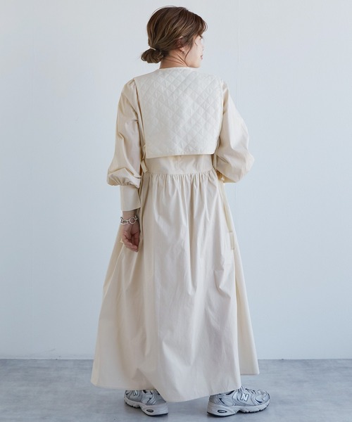 w closet(ダブルクローゼット)の「【SETアイテム】キルティングベスト&ワンピース(ワンピース・レディース・ベージュ/ミント/キナリ・FREE)」の7枚目の写真
