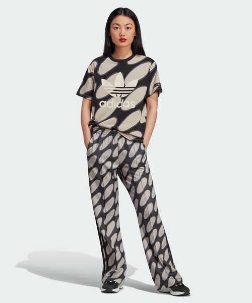 adidas（アディダス）の「マリメッコ 総柄プリントシャツ / アディダスオリジナルス adidas Originals（Tシャツ/カットソー・レディース・ブラック系その他・SMALL/X-LARGE/MEDIUM/LARGE/XX-LARGE/X-SMALL）」の5枚目の写真