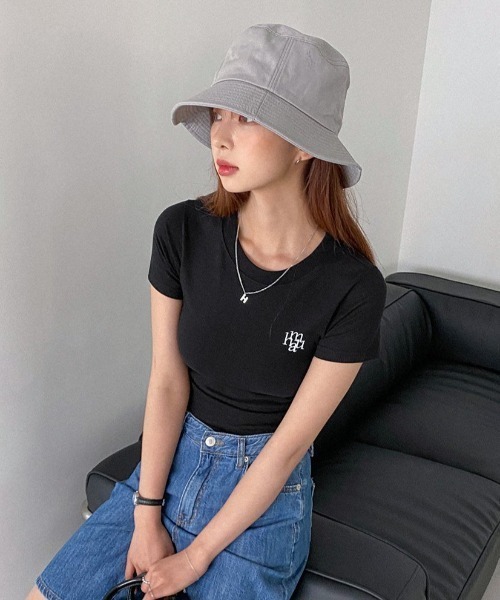 A'GEM/9 × .kom『muah muah/ムーアムーア』STITCH LOGO BASIC
