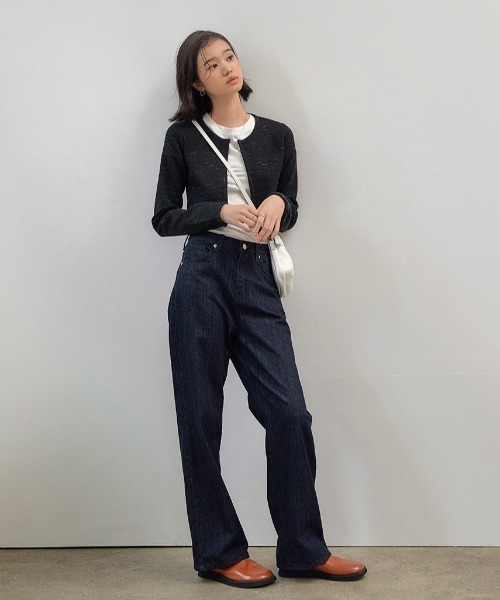 muahmuah（ムーアムーア）の「A'GEM/9 × .kom『muah muah/ムーアムーア』STITCH LOGO BASIC/ステッチロゴ ティーシャツ（Tシャツ/カットソー・レディース・ホワイト/カーキ/ブルー/ピンク/ブラック・FREE）」の8枚目の写真