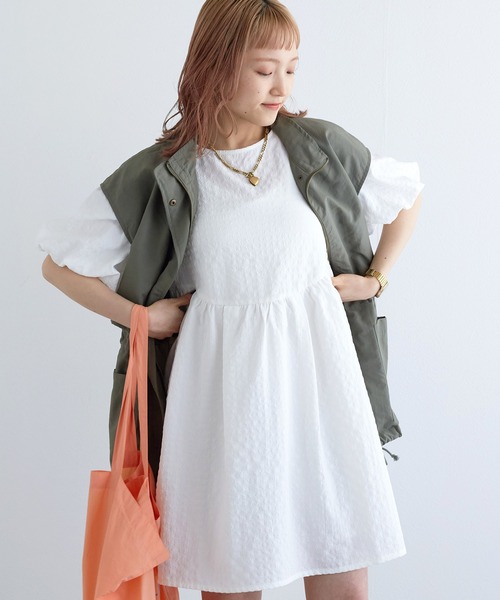 w closet(ダブルクローゼット)の「バックオープンチュニック(チュニック・レディース・ブラック/サックスブルー/オフホワイト・FREE)」の14枚目の写真