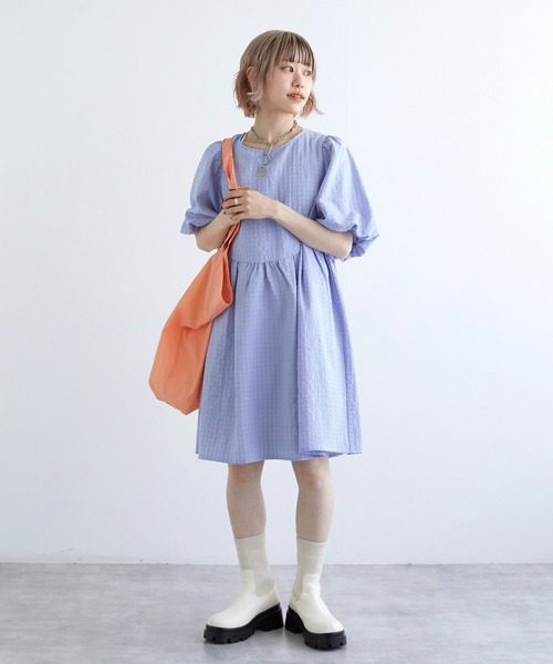 w closet(ダブルクローゼット)の「バックオープンチュニック(チュニック・レディース・ブラック/サックスブルー/オフホワイト・FREE)」の6枚目の写真
