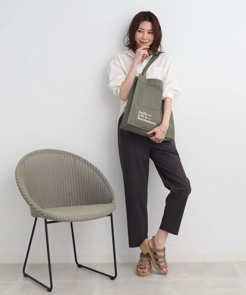 SHOO・LA・RUE（シューラルー）の「◆マルシェバッグ（トートバッグ・レディース・カーキ/アイボリー/ブルー/ベージュ・00）」の18枚目の写真