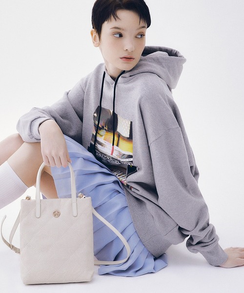METROCITY（メトロシティ）の「(オンライン専用) ラルゴバッグ(Largo Bag) ダイヤ キルティング トートバッグ（トートバッグ・レディース・ブラック/アイボリー・FREE）」の2枚目の写真