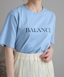 シンプルロゴプリントTシャツ