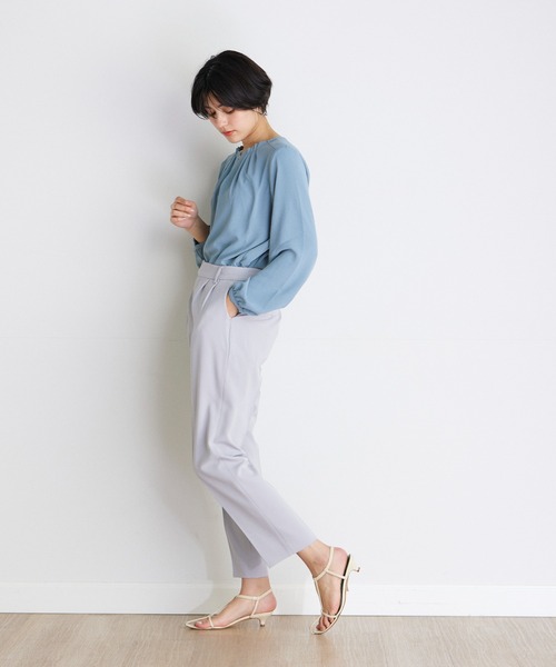 INED CLARO(イネドクラロ)の「【ZOZO限定】洗濯機で洗える!マカロンツイルセットアップスーツ《2点セット》《サマージャケット》《マシンウォッシャブル 》(スーツセット・レディース・ベージュ/ネイビー/グレー・9号/11号)」の12枚目の写真