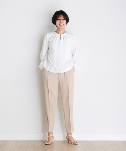 INED CLARO(イネドクラロ)の「【ZOZO限定】洗濯機で洗える!マカロンツイルセットアップスーツ《2点セット》《サマージャケット》《マシンウォッシャブル 》(スーツセット・レディース・ベージュ/ネイビー/グレー・9号/11号)」の20枚目の写真