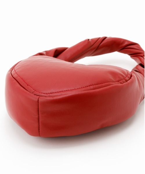 Casselini（キャセリーニ）の「Casselini(キャセリーニ)フラッフィハートバッグ（ハンドバッグ・レディース・レッド/シルバー/ブラック・FREE）」の18枚目の写真