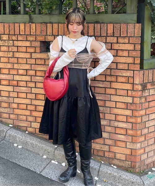 Casselini（キャセリーニ）の「Casselini(キャセリーニ)フラッフィハートバッグ（ハンドバッグ・レディース・レッド/シルバー/ブラック・FREE）」の21枚目の写真