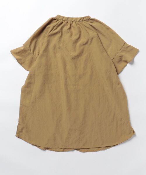 m.f.editorial（エムエフエディトリアル）の「m.f.エディトリアル レディース 前開き 袖フレアーブラウス（シャツ/ブラウス・レディース・イエロー系その他/ボルドー・MEDIUM/LARGE）」の3枚目の写真