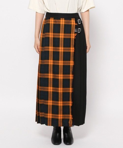 LOWRYS FARM（ローリーズファーム）の「ハイショクチェックキルトスカート　972487（スカート・レディース・イエロー/オレンジ・FREE）」の10枚目の写真