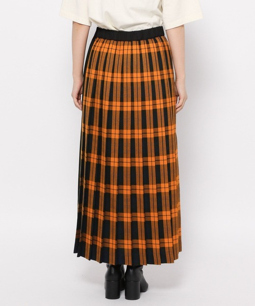 LOWRYS FARM（ローリーズファーム）の「ハイショクチェックキルトスカート　972487（スカート・レディース・イエロー/オレンジ・FREE）」の5枚目の写真