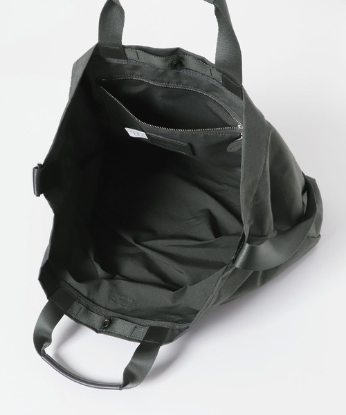 STANDARD SUPPLY(スタンダードサプライ)の「『別注』STANDARD SUPPLY×DOORS 20th 2way TOTE(トートバッグ・メンズ・グリーン系その他・ONE)」の6枚目の写真