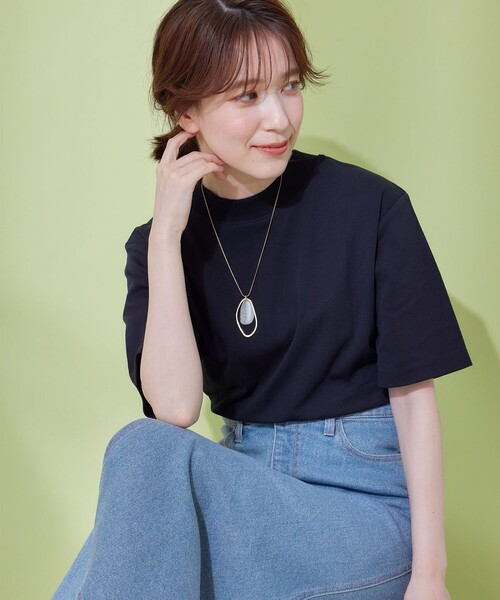 ANY（エニィ）の「【UVケア】ビューティーベーシックモックネック半袖プルオーバー（Tシャツ/カットソー・レディース・ワイン系/グレー系/アイボリー系/ブラック系・3/2）」の2枚目の写真
