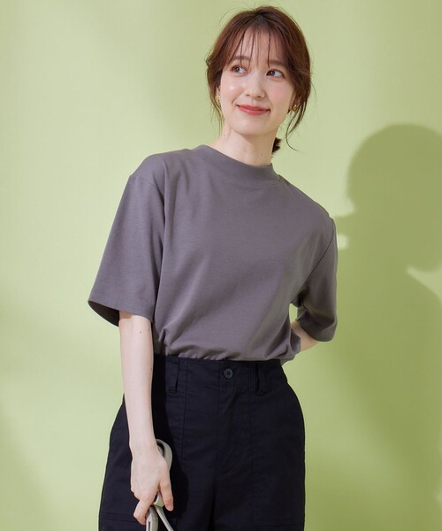 ANY（エニィ）の「【UVケア】ビューティーベーシックモックネック半袖プルオーバー（Tシャツ/カットソー・レディース・ワイン系/グレー系/アイボリー系/ブラック系・3/2）」の3枚目の写真