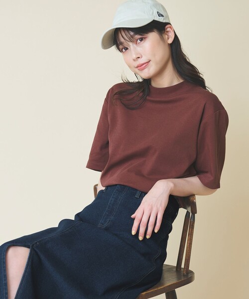 ANY（エニィ）の「【UVケア】ビューティーベーシックモックネック半袖プルオーバー（Tシャツ/カットソー・レディース・ワイン系/グレー系/アイボリー系/ブラック系・3/2）」の4枚目の写真