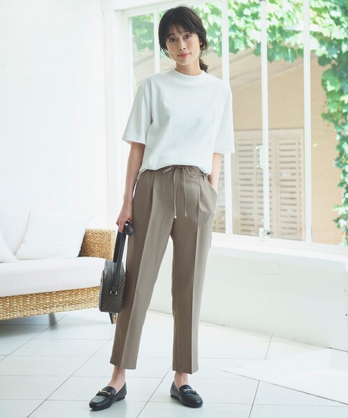 ANY（エニィ）の「【UVケア】ビューティーベーシックモックネック半袖プルオーバー（Tシャツ/カットソー・レディース・ワイン系/グレー系/アイボリー系/ブラック系・3/2）」の11枚目の写真