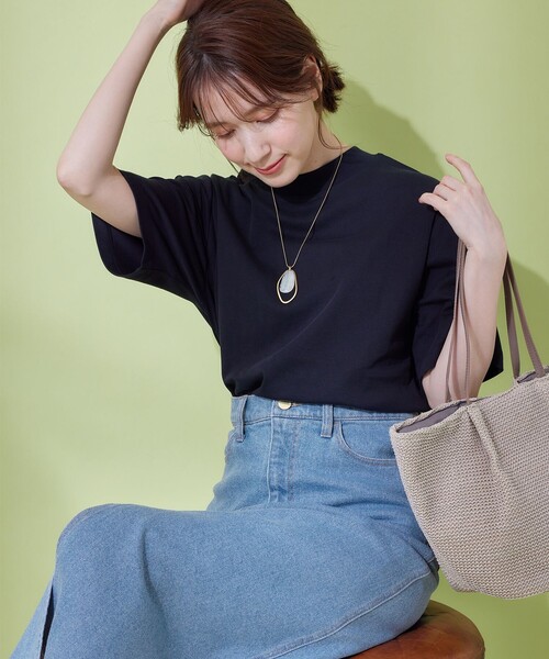 ANY（エニィ）の「【UVケア】ビューティーベーシックモックネック半袖プルオーバー（Tシャツ/カットソー・レディース・ワイン系/グレー系/アイボリー系/ブラック系・3/2）」の15枚目の写真