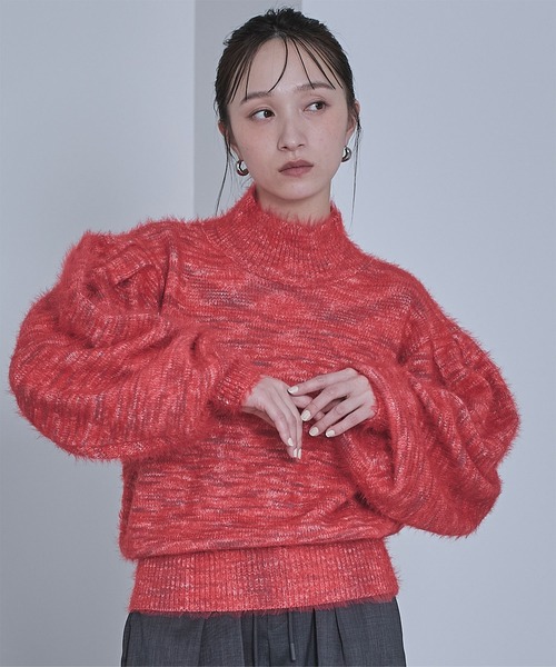 miette(ミエット)の「シャギーミックスヤーンボリュームスリーブニット(ニット/セーター・レディース・ネイビー/グレー/レッド/マルチ・FREE)」の1枚目の写真