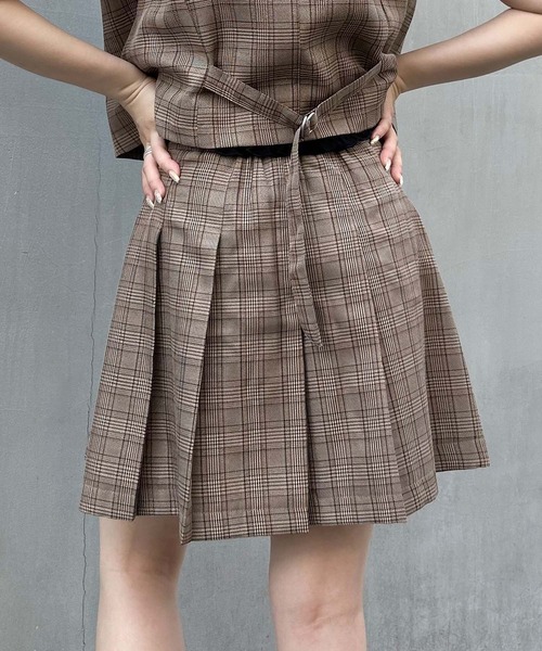 INGNI(イング)の「サイドベルトプリーツ/スカパン(セットアップ対応)(その他パンツ・レディース・ブラウン系その他2/ブラック/グレー・FREE)」の16枚目の写真