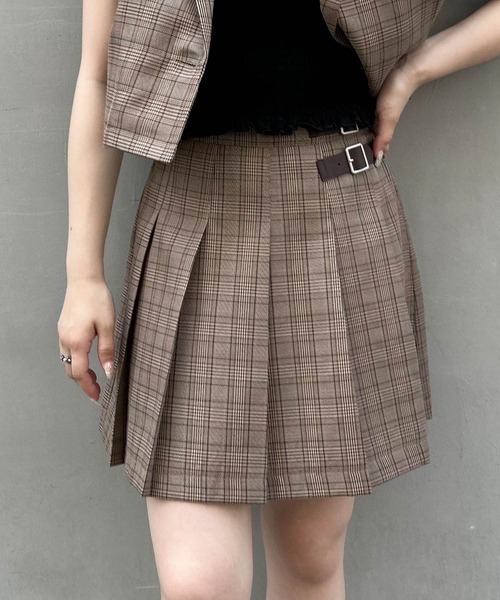 INGNI(イング)の「サイドベルトプリーツ/スカパン(セットアップ対応)(その他パンツ・レディース・ブラウン系その他2/ブラック/グレー・FREE)」の15枚目の写真