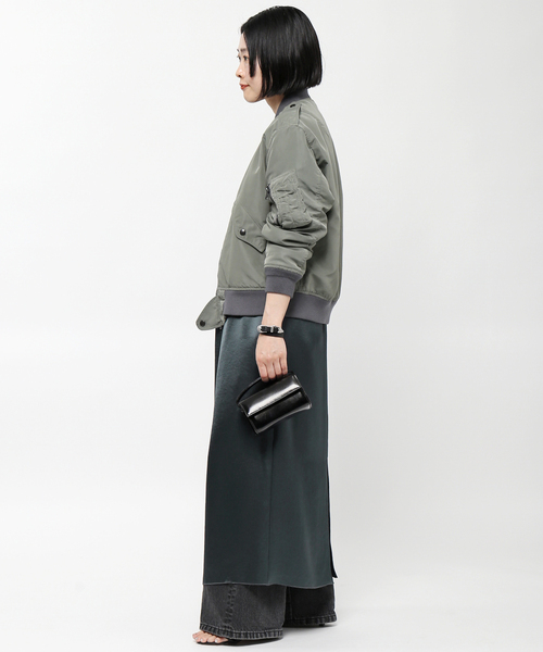 AP STUDIO(エーピーストゥディオ)の「SATIN LAYERED ONEPIECE(ワンピース・レディース・ネイビー/アイボリー・FREE)」の8枚目の写真