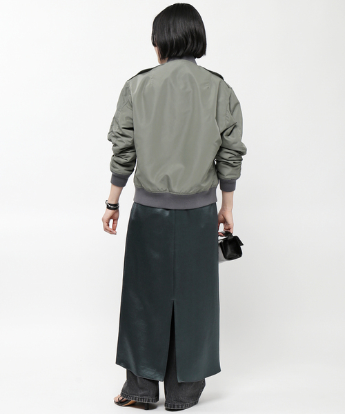 AP STUDIO(エーピーストゥディオ)の「SATIN LAYERED ONEPIECE(ワンピース・レディース・ネイビー/アイボリー・FREE)」の9枚目の写真