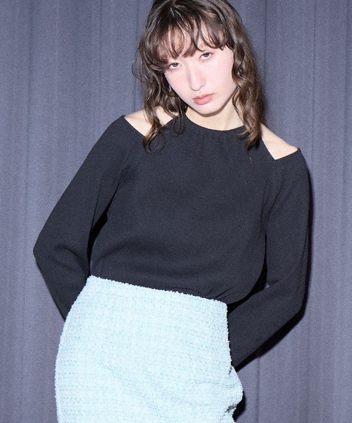 ELLEgirl（エルガール）の「カットワークホルターロンT【ELLEgirl/エル ガール】（Tシャツ/カットソー・レディース・ライトグリーン/ダークオレンジ/ブラック/ブルー・FREE）」の10枚目の写真