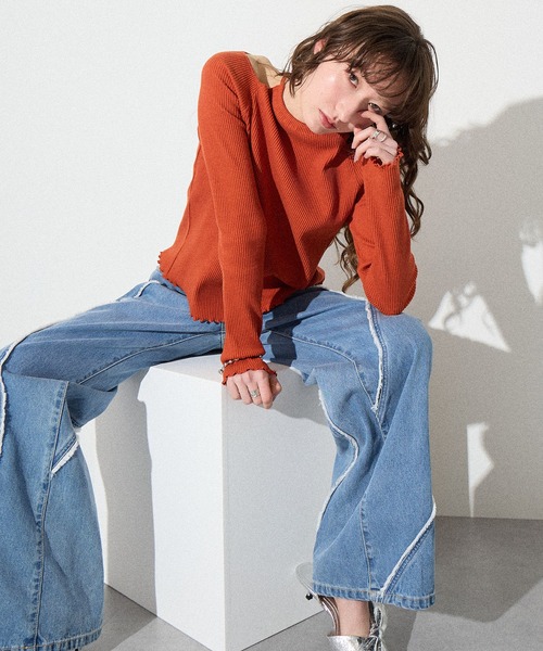 ELLEgirl（エルガール）の「カットワークホルターロンT【ELLEgirl/エル ガール】（Tシャツ/カットソー・レディース・ライトグリーン/ダークオレンジ/ブラック/ブルー・FREE）」の5枚目の写真