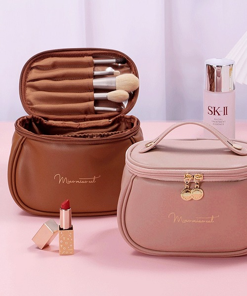 セール】【ブラシ収納＆小物ポケット付き】大容量 レザータッチ