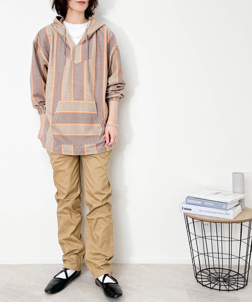 Ritzy(リッツィー)の「TC 裏毛 メキシカンパーカー レディース メンズ(パーカー・メンズ・ベージュ/ブラック・LARGE/MEDIUM/X-LARGE)」の6枚目の写真