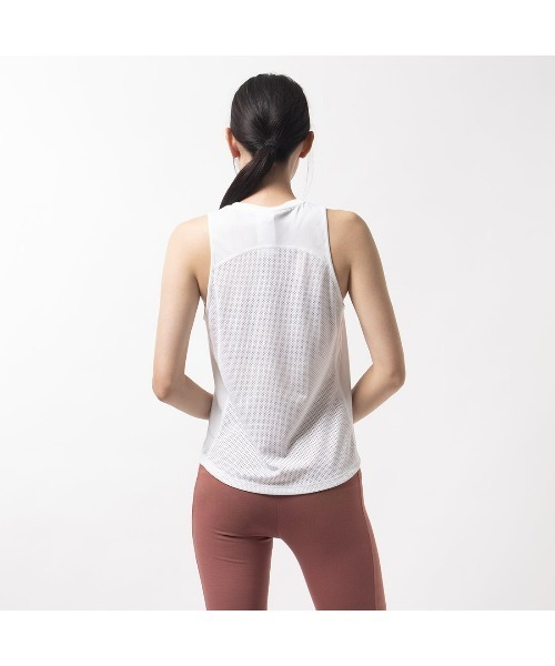 Reebok（リーボック）の「ランニング スピードウィック タンクトップ /  Running Speedwick Tank（タンクトップ・レディース・ホワイト/ブルーグレー/ブラック/ブルー系その他・MEDIUM/XX-LARGE/SMALL/LARGE/X-LARGE/X-SMALL）」の11枚目の写真