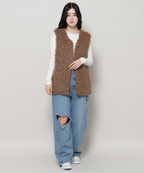 3.3 Field Trip （3.3フィールドトリップ）の「3.3 Field Trip／ボアベスト  2972910（ベスト・レディース・ブラック/アイボリー/ブラウン・MEDIUM/LARGE）」の17枚目の写真