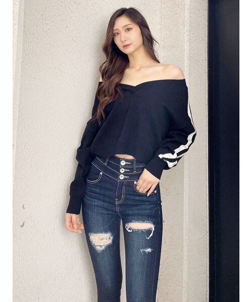 GYDA（ジェイダ）の「Vネック2ラインショートニットトップス（ニット/セーター・レディース・ブラック/オフホワイト/チャコールグレー・FREE）」の10枚目の写真