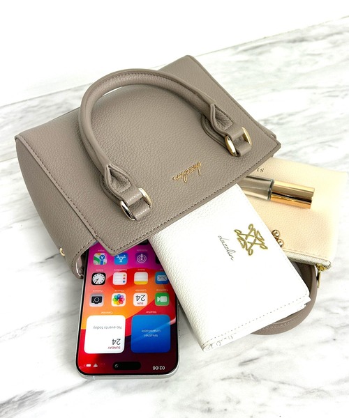 dazzlin(ダズリン)の「dazzlin/ダズリン スクエアロゴ がま口ウォレット(財布・レディース・ブラック/グリーン/ベージュ/ローズ/ボルドー/ブラウン/ベージュ系その他/ブルーグレー/アイボリー・FREE)」の16枚目の写真