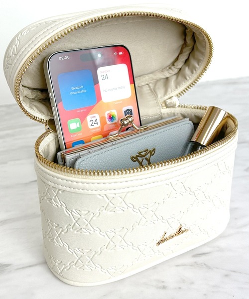 dazzlin(ダズリン)の「dazzlin/ダズリン スクエアロゴ がま口ウォレット(財布・レディース・ブラック/グリーン/ベージュ/ローズ/ボルドー/ブラウン/ベージュ系その他/ブルーグレー/アイボリー・FREE)」の17枚目の写真