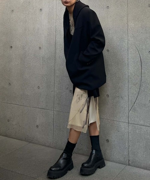 Ameri（アメリ）の「UND SKETCH FLOWER SKIN DRESS（ワンピース・レディース・ブラック/ベージュ・MEDIUM/SMALL）」の16枚目の写真