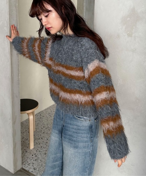 feepur（フェピュール）の「【ハンドウォッシャブル】シャギーボーダーショートニット（ニット/セーター・レディース・オフホワイト/グレー・MEDIUM）」の12枚目の写真