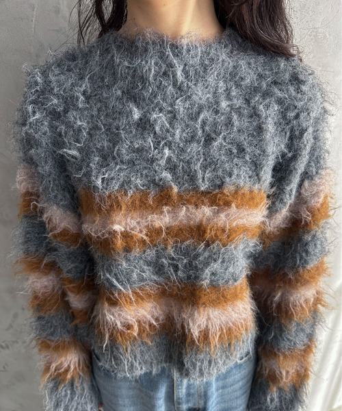 feepur（フェピュール）の「【ハンドウォッシャブル】シャギーボーダーショートニット（ニット/セーター・レディース・オフホワイト/グレー・MEDIUM）」の4枚目の写真