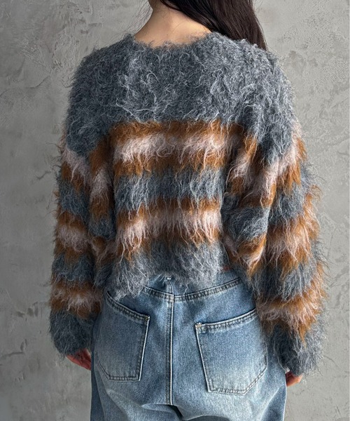 feepur（フェピュール）の「【ハンドウォッシャブル】シャギーボーダーショートニット（ニット/セーター・レディース・オフホワイト/グレー・MEDIUM）」の6枚目の写真