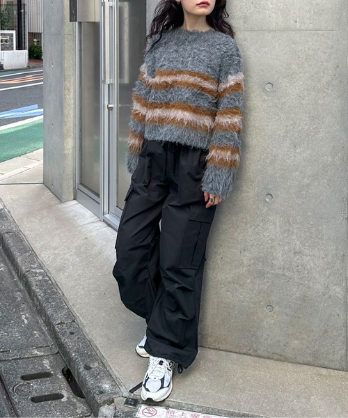 feepur（フェピュール）の「【ハンドウォッシャブル】シャギーボーダーショートニット（ニット/セーター・レディース・オフホワイト/グレー・MEDIUM）」の13枚目の写真