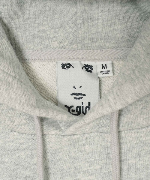 X-girl（エックスガール）の「CHEMICAL SYMBOL LOGO EMBROIDERY SWEAT HOODIE（パーカー・レディース・ブラック/アッシュ/オリーブ・XL/L/S/M）」の8枚目の写真