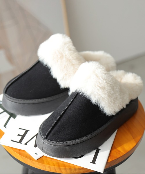 AMELY（エミリー）の「エコファームートンサンダル（サンダル・レディース・カーキ/ブラウン/ブラック・38/40/35/37/36/39）」の4枚目の写真