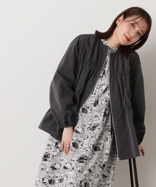 N.（N. Natural Beauty Basic）（エヌエヌナチュラルビューティーベーシック）の「◆ミニリップストップシャーリングブルゾン（ブルゾン・レディース・チャコールグレー/オフホワイト・MEDIUM）」の22枚目の写真