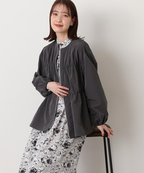 N.（N. Natural Beauty Basic）（エヌエヌナチュラルビューティーベーシック）の「◆ミニリップストップシャーリングブルゾン（ブルゾン・レディース・チャコールグレー/オフホワイト・MEDIUM）」の17枚目の写真