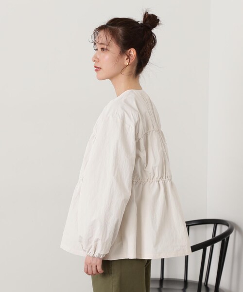 N.（N. Natural Beauty Basic）（エヌエヌナチュラルビューティーベーシック）の「◆ミニリップストップシャーリングブルゾン（ブルゾン・レディース・チャコールグレー/オフホワイト・MEDIUM）」の8枚目の写真