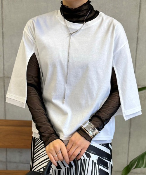 ROSIEE(ロージー)の「ROSIEE スリットスリーブトップス(Tシャツ/カットソー・レディース・ブラック/ホワイト/ブラウン・FREE)」の2枚目の写真
