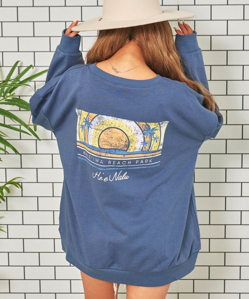 anap mimpi（アナップミンピ）の「レトロハワイプリント 裏毛 スウェット トレーナー（スウェット・レディース・オフホワイト/ネイビー/オレンジ・FREE）」の2枚目の写真