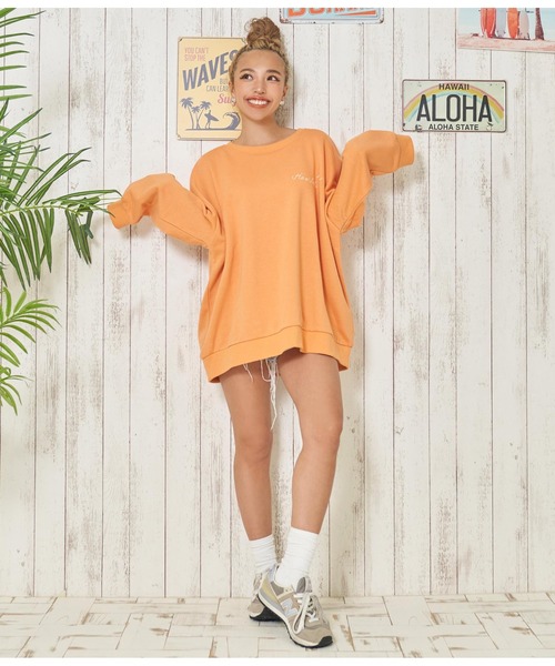 anap mimpi（アナップミンピ）の「レトロハワイプリント 裏毛 スウェット トレーナー（スウェット・レディース・オフホワイト/ネイビー/オレンジ・FREE）」の18枚目の写真